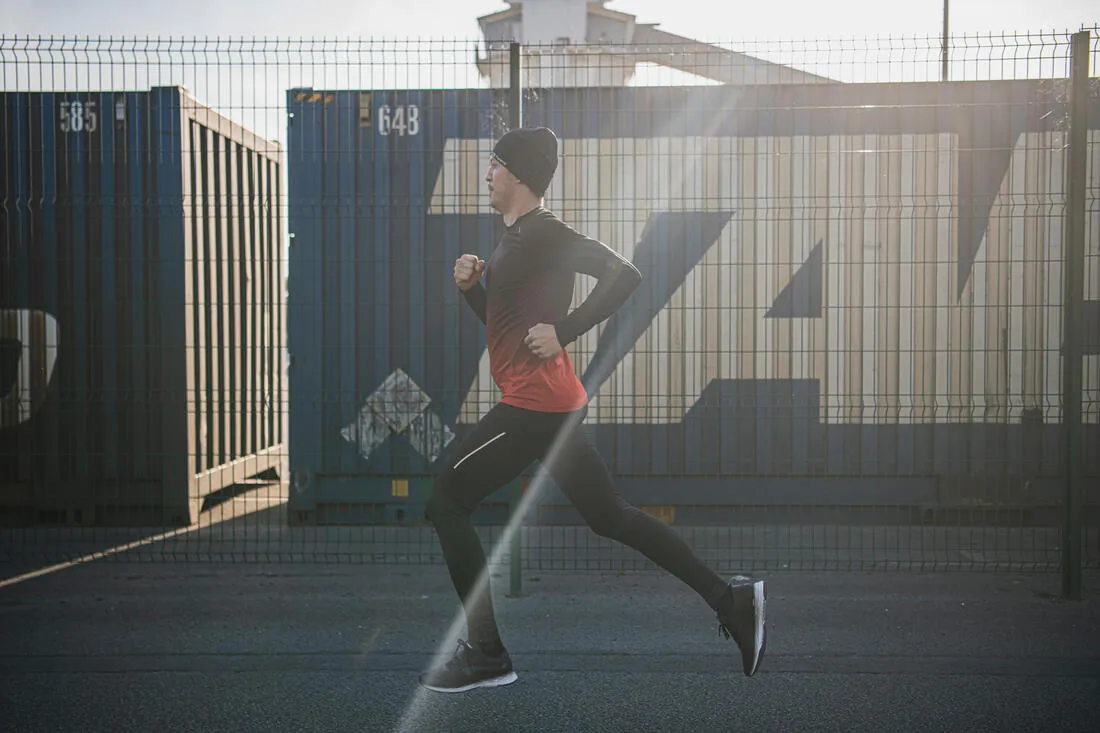 Adult Seamless Running Hat - Kiprun - Black