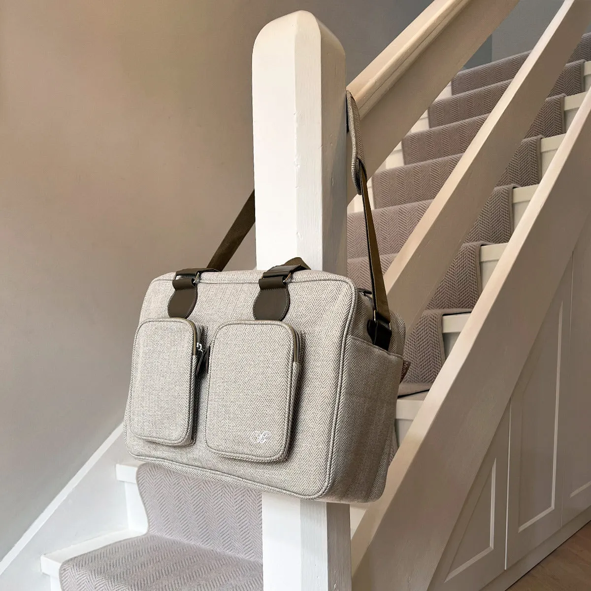 Deluxe Changing Bag - Oatmeal Herringbone