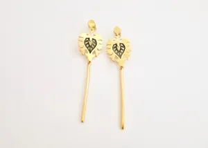 Elegant, gold plated, two-tone 'Zeenat' earrings