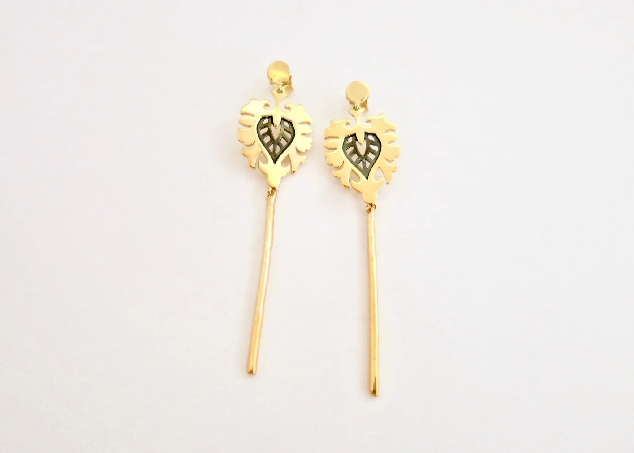 Elegant, gold plated, two-tone 'Zeenat' earrings