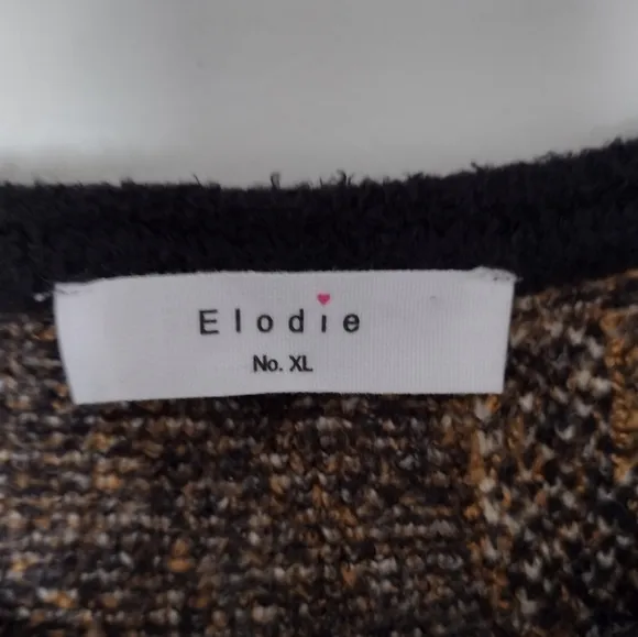 Elodie Sweater size XL