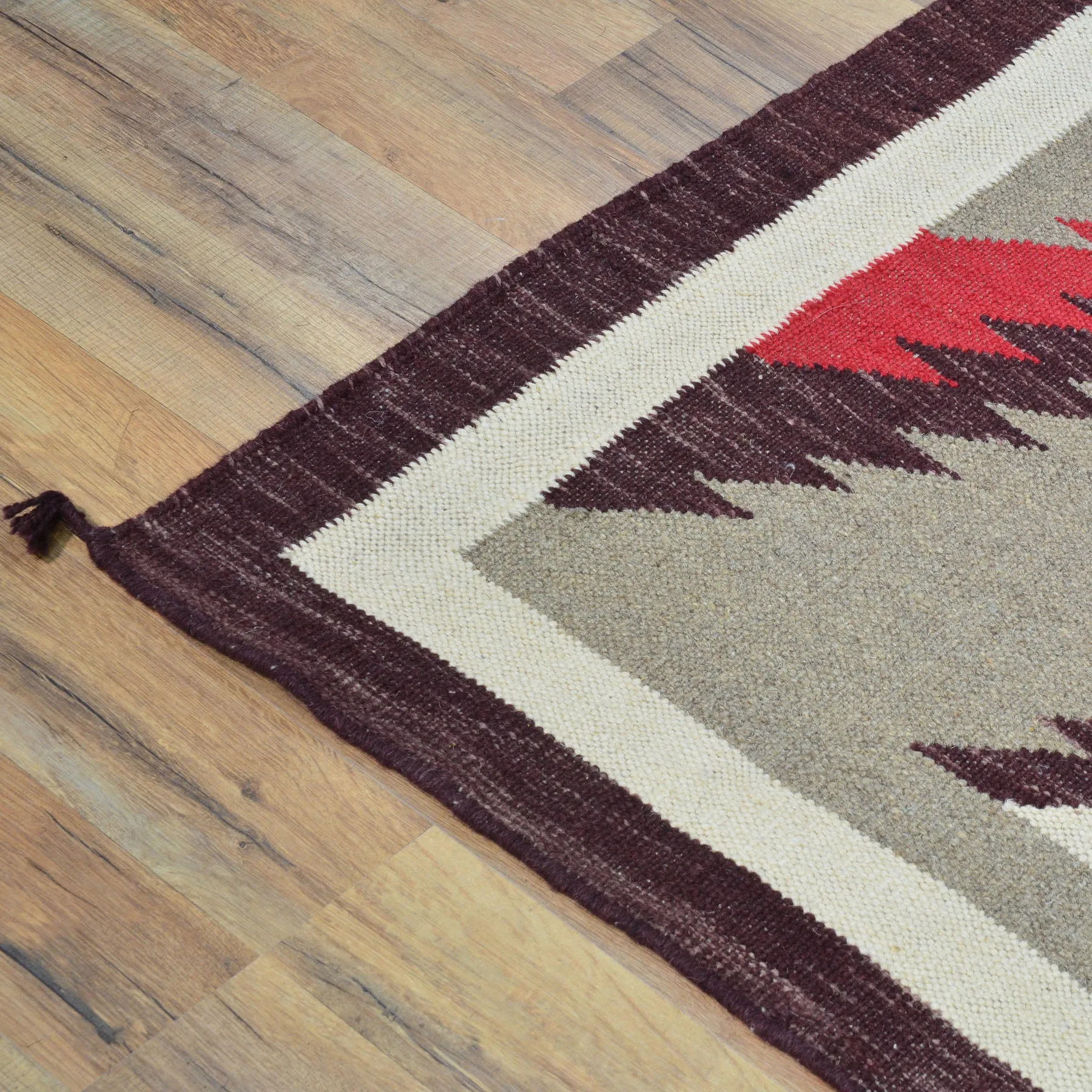 Hand-Woven Reversible Southwestern Design Handmade Wool Kilim (Size 5.10 X 8.8) Cwral-10338