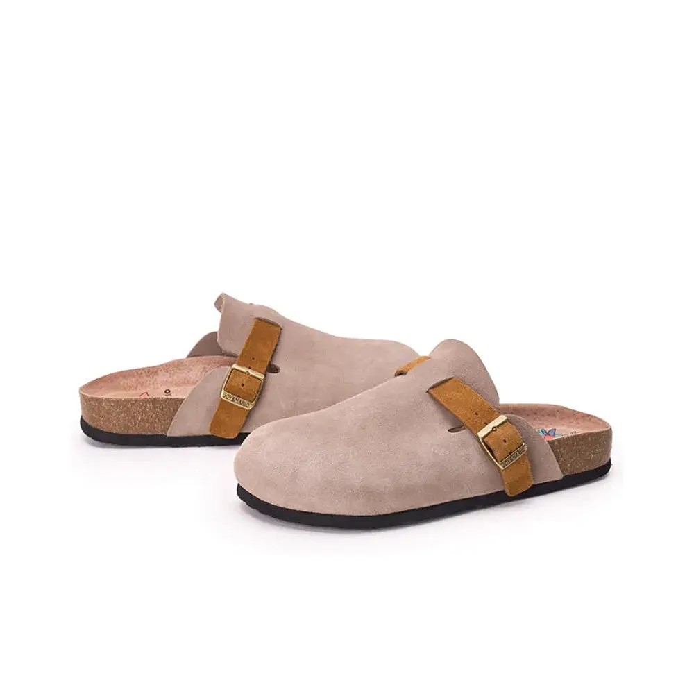 Joy & Mario Unisex Closed Toe Slippers