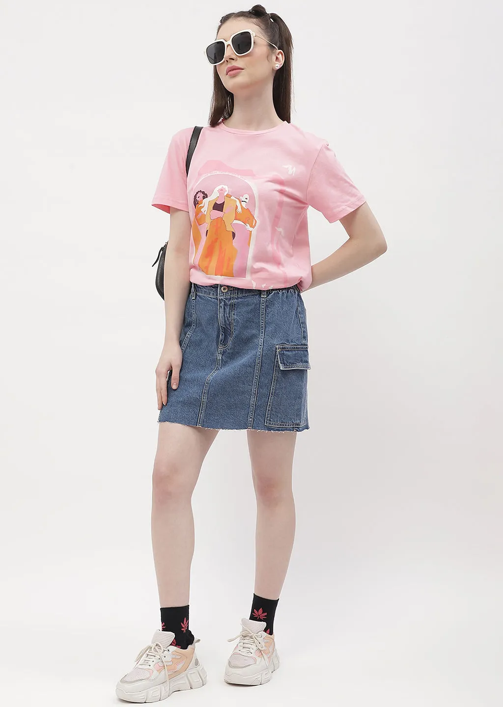 Madame Graphic Print Pink  Regular T-Shirt