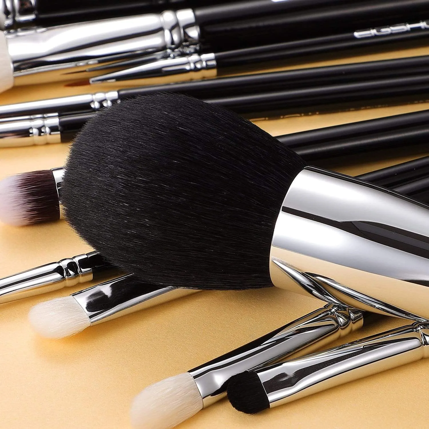 MASTER SERIES - 12 PCS CLASSIC BRUSH KIT - BRIGHT SILVER