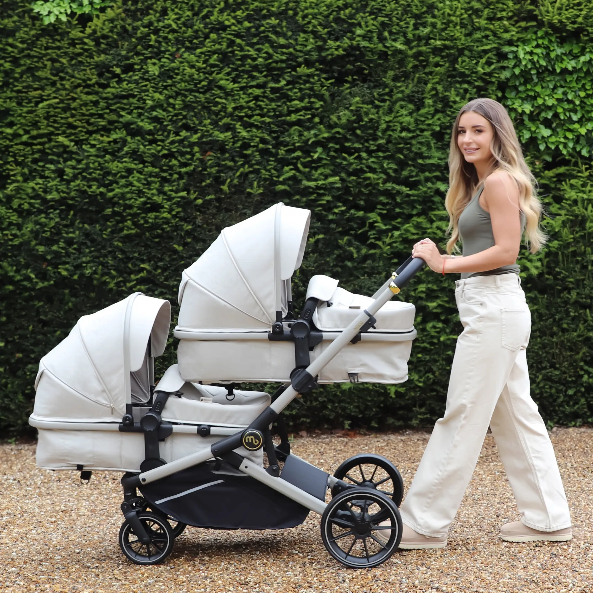 MB33 Tandem Pushchair with Infant Carrier & Base - Ivory