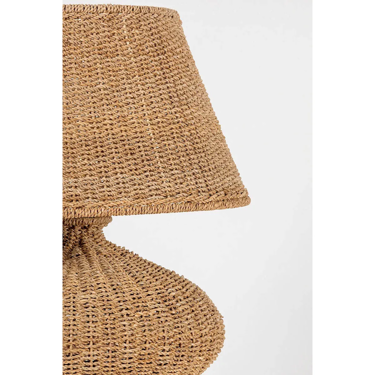 Nette Table Lamp