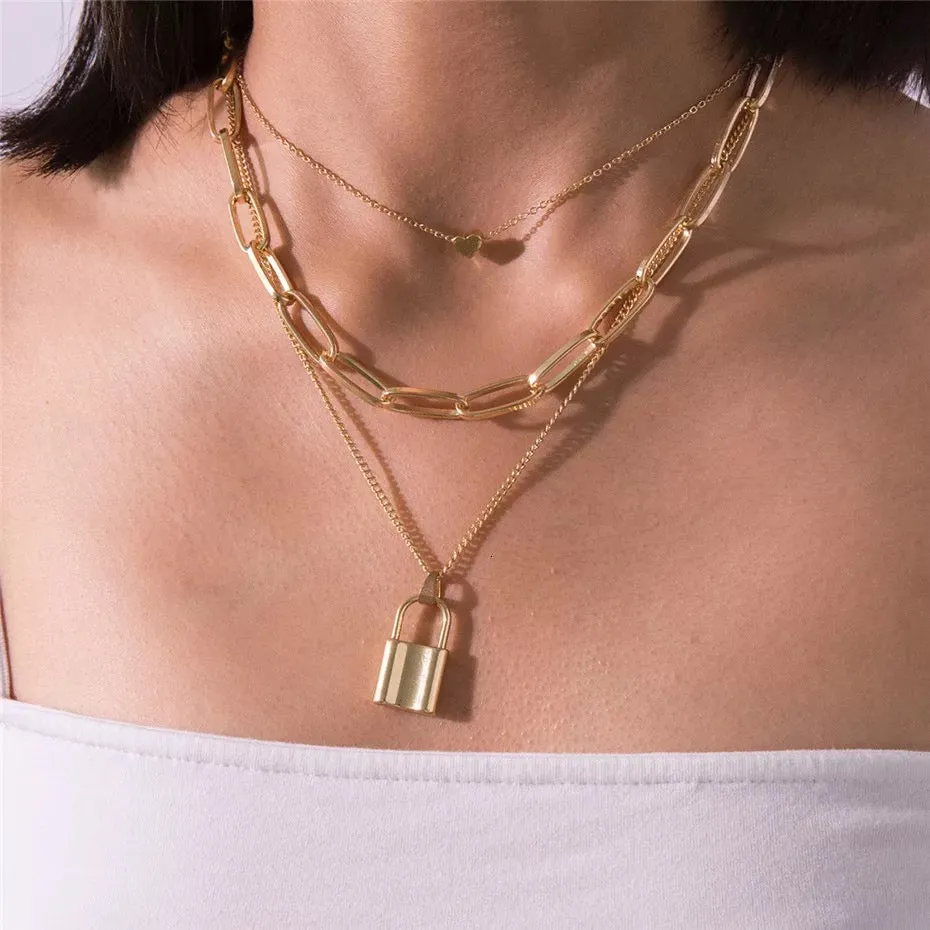 Pack of 2 Heart Lock Chunky Chain Pendant