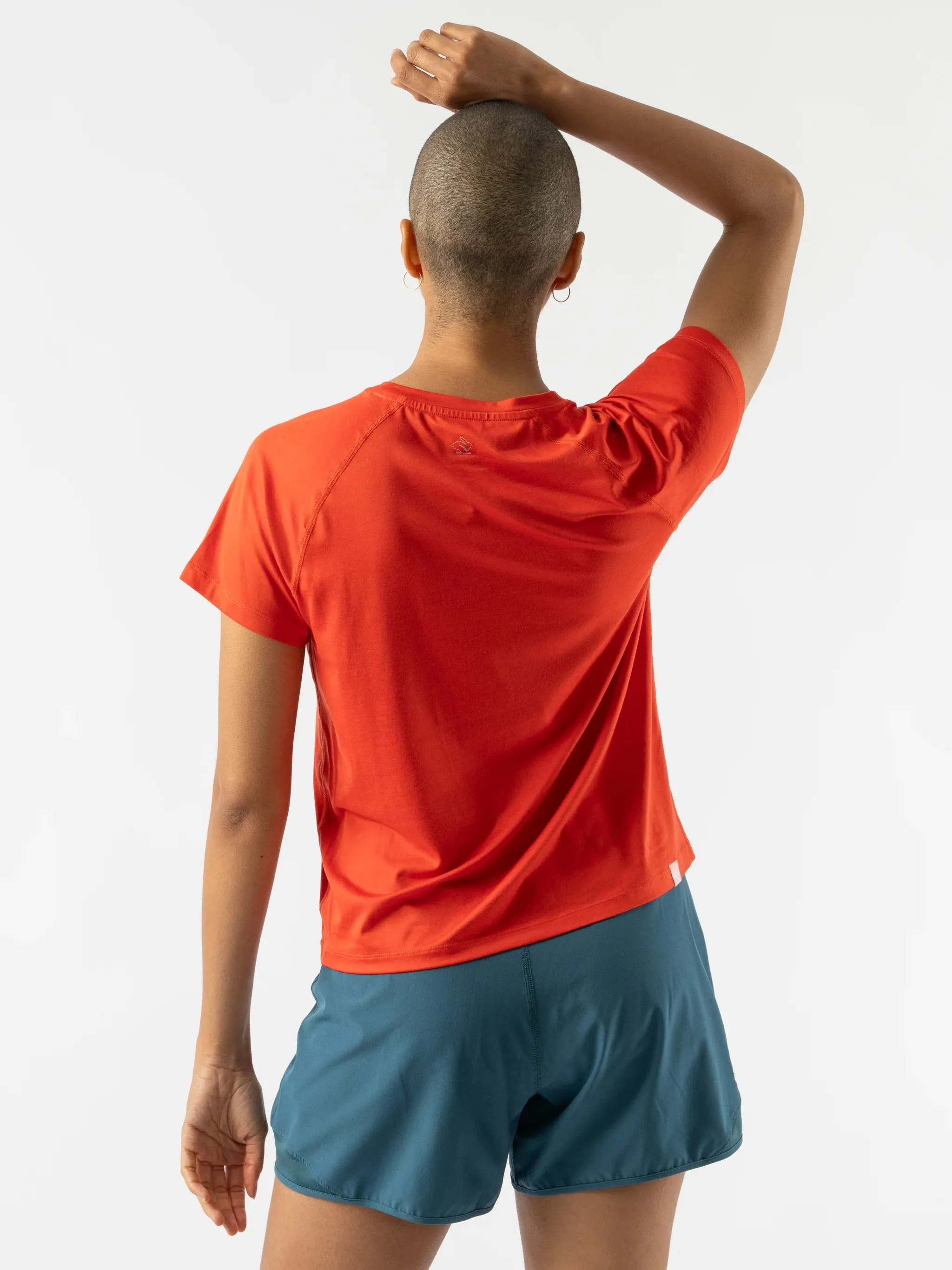 Rabbit EZ Tee Cropped Shirt (Women's)