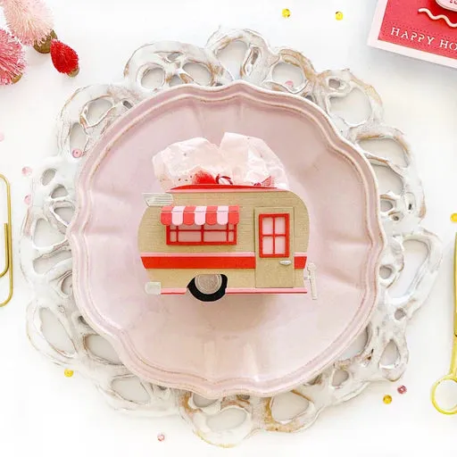 Spellbinders Camper Life- Warm Wishes Camper