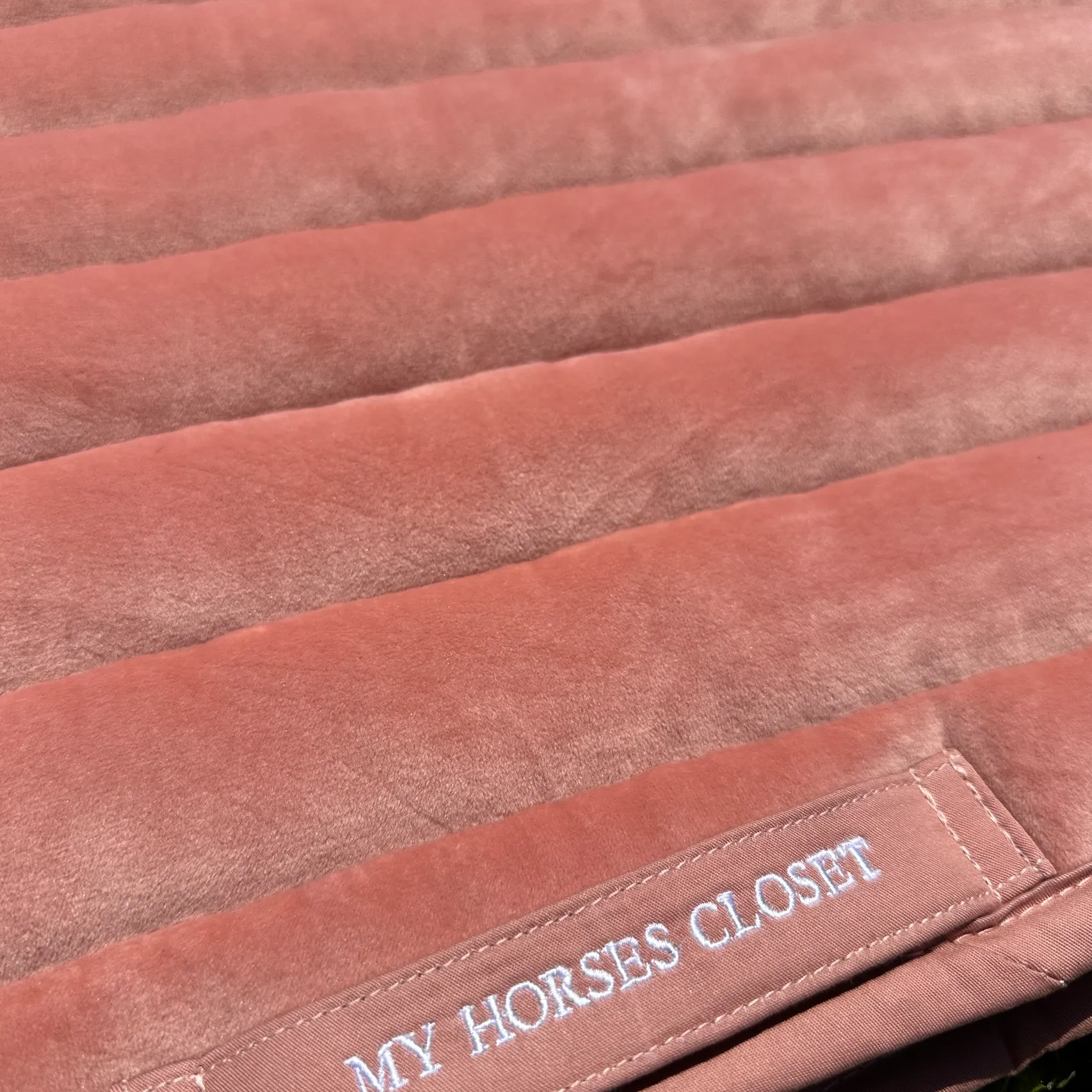 Suede Tech Dressage Saddle Pad Vieux Rose