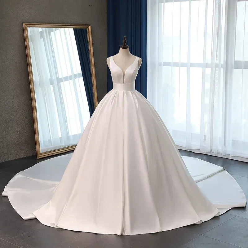 Wedding Guest Dresses: Elegant Wedding Dress Corset Long Train
