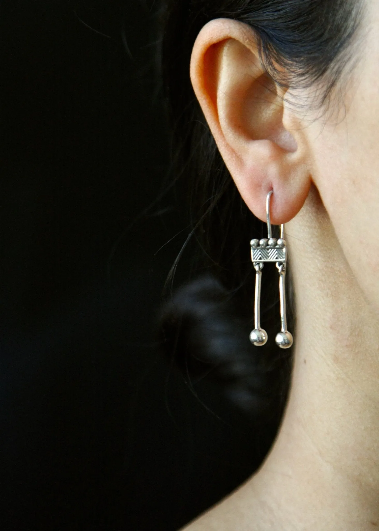 Won't-take-them-off, 'Kinari' rectangular fish hook danglers